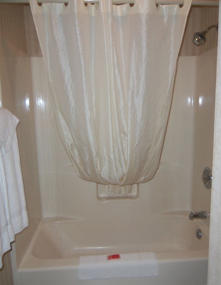 Quality Inn Arena Wilkes-Barre Esterno foto